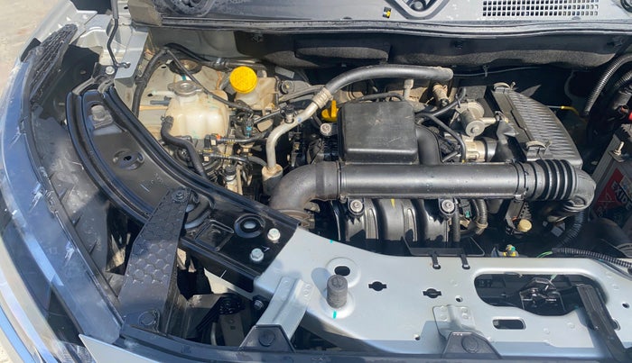 2023 Nissan MAGNITE XV MT, Petrol, Manual, 27,930 km, Engine View - Right