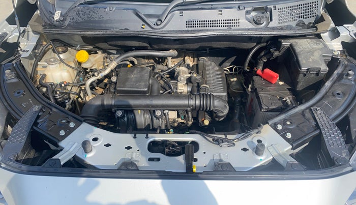 2023 Nissan MAGNITE XV MT, Petrol, Manual, 27,930 km, Engine View