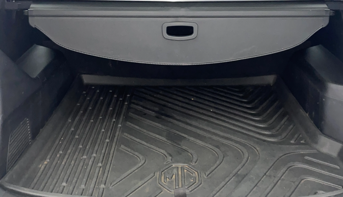 2021 MG HECTOR SHARP 2.0 DIESEL DUAL TONE, Diesel, Manual, 90,805 km, Boot Inside