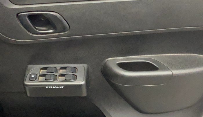 2017 Renault Kwid RXL, Petrol, Manual, 43,552 km, Driver Side Door Panels Control