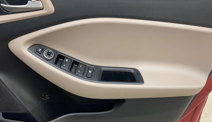 2019 Hyundai Elite i20 ASTA 1.2 (O), Petrol, Manual, 72,090 km, Driver Side Door Panels Control