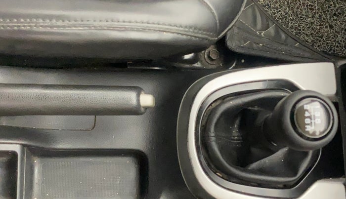 2018 Honda WR-V 1.5L I-DTEC VX MT, Diesel, Manual, 76,894 km, Gear Lever