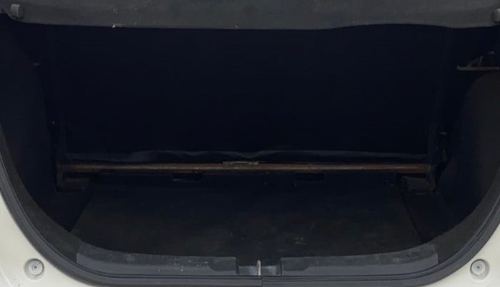 2015 Honda Jazz 1.2L I-VTEC V, Petrol, Manual, 74,875 km, Boot Inside