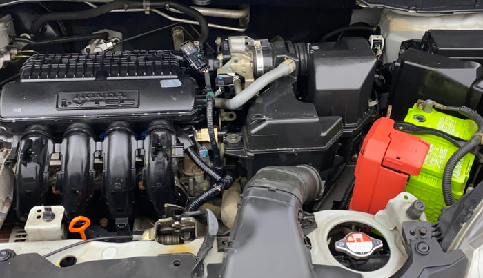 2015 Honda Jazz 1.2L I-VTEC V, Petrol, Manual, 74,875 km, Engine View - Left