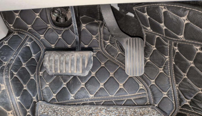 2023 Tata Safari XZA PLUS O 7STR, Diesel, Automatic, 25,442 km, Pedals