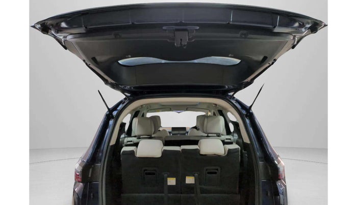 2023 Tata Safari XZA PLUS O 7STR, Diesel, Automatic, 25,442 km, Boot Door Open