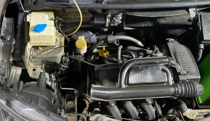 2016 Renault Kwid RXT 1.0 AMT, Petrol, Automatic, 23,438 km, Engine View - Right