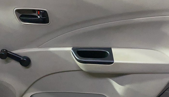 2017 Maruti Celerio LXI, Petrol, Manual, 5,301 km, Driver Side Door Panels Control