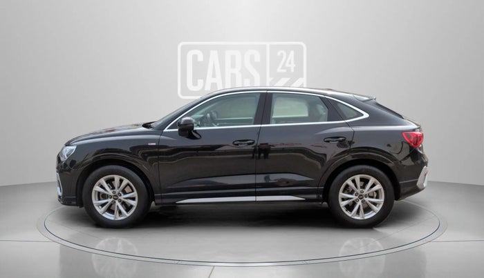 2023 Audi Q3 40 TFSI S line, Petrol, Automatic, 28,743 km, Left Side