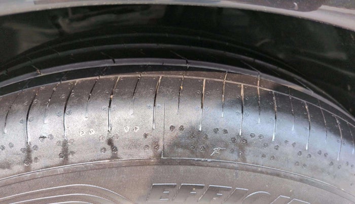 2023 Audi Q3 40 TFSI S line, Petrol, Automatic, 28,743 km, Right Rear Tyre Tread