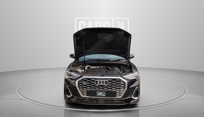 2023 Audi Q3 40 TFSI S line, Petrol, Automatic, 28,743 km, Open Bonet