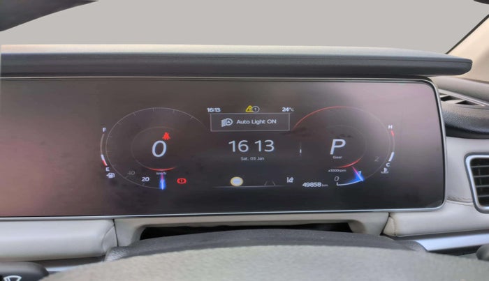 2022 Mahindra XUV700 AX 7 LUXURY D AWD AT 7 STR, Diesel, Automatic, 49,858 km, Odometer Image