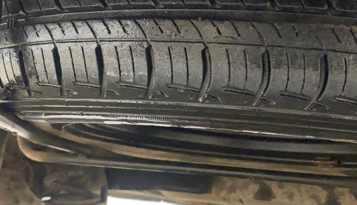 2013 Maruti Ertiga VXI, Petrol, Manual, 52,271 km, Spare Tyre