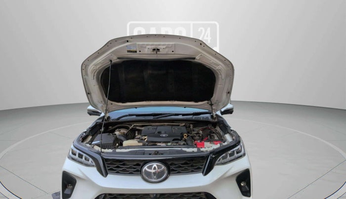 2023 Toyota Fortuner 4X2 AT 2.8 LEGENDER, Diesel, Automatic, 56,624 km, Open Bonet