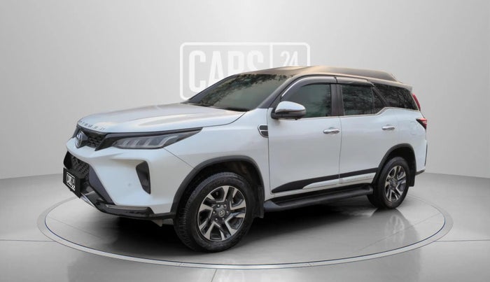 2023 Toyota Fortuner 4X2 AT 2.8 LEGENDER, Diesel, Automatic, 56,624 km, Left Front Diagonal