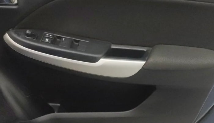 2018 Maruti Baleno DELTA PETROL 1.2, Petrol, Manual, 53,369 km, Driver Side Door Panels Control