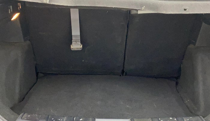 2021 Tata NEXON XZ PLUS PETROL SUNROOF, Petrol, Manual, 30,391 km, Boot Inside