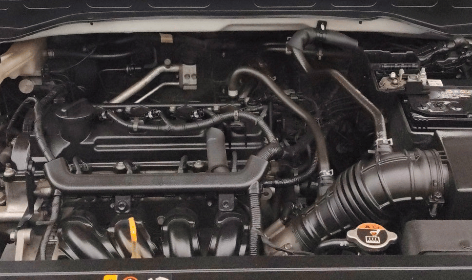 2022 Hyundai VENUE S+ 1.2, Petrol, Manual, 38,396 km, Engine View