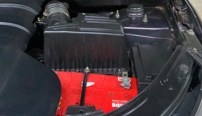 2014 Mahindra XUV500 W8, Diesel, Manual, 85,083 km, Engine View - Left