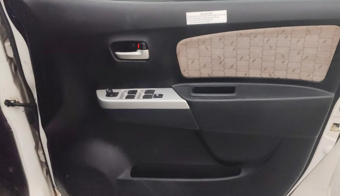 2016 Maruti Wagon R 1.0 VXI AMT, Petrol, Automatic, 46,454 km, Driver Side Door Panels Control