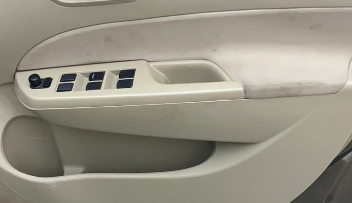 2015 Maruti Swift Dzire ZXI, Petrol, Manual, 1,37,216 km, Driver Side Door Panels Control