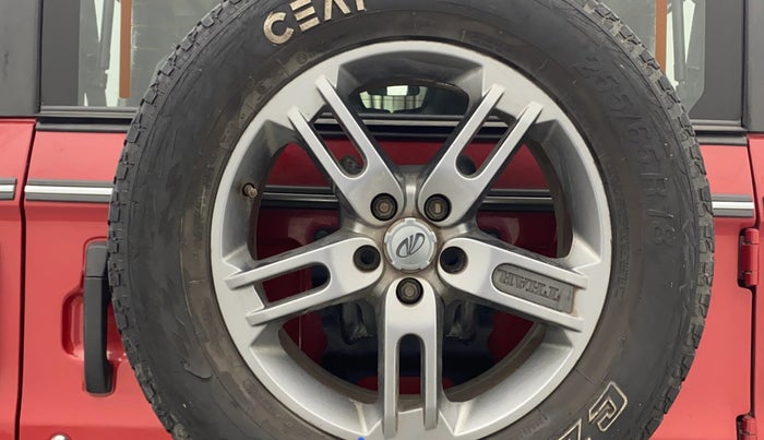 2021 Mahindra Thar LX PETROL HT 4WD AT, Petrol, Automatic, 55,472 km, Spare Tyre