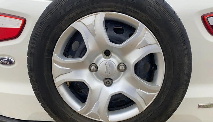 2017 Ford Ecosport TREND+ 1.0L ECOBOOST, Petrol, Manual, 1,05,061 km, Spare Tyre