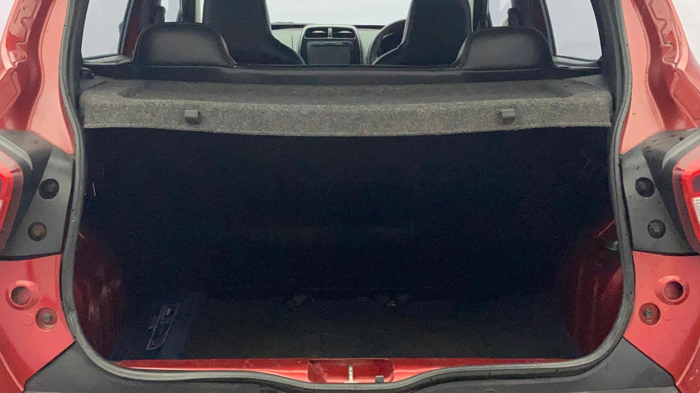 2018 Renault Kwid RXT 1.0 AMT, Petrol, Automatic, 56,942 km, Boot Inside
