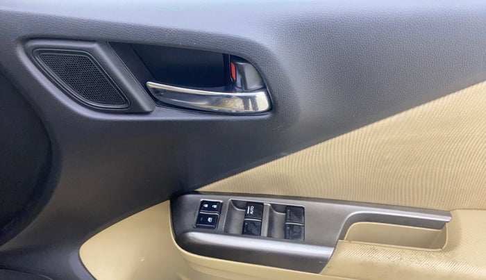 2016 Honda City 1.5L I-VTEC V MT, Petrol, Manual, 90,872 km, Driver Side Door Panels Control