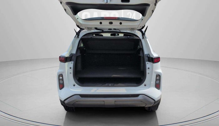 2023 Toyota URBAN CRUISER HYRYDER V HYBRID, Hybrid, Automatic, 60,430 km, Boot Door Open