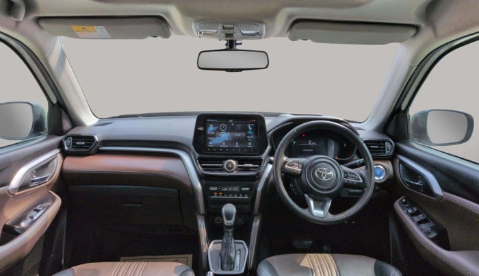 2023 Toyota URBAN CRUISER HYRYDER V HYBRID, Hybrid, Automatic, 60,430 km, Dashboard