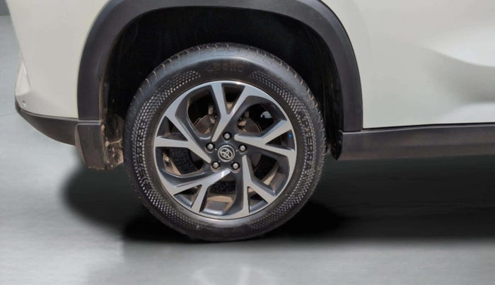 2023 Toyota URBAN CRUISER HYRYDER V HYBRID, Hybrid, Automatic, 60,430 km, Right Rear Wheel