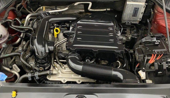 2021 Volkswagen Polo COMFORTLINE 1.0L TSI AT, Petrol, Automatic, 10,757 km, Engine View