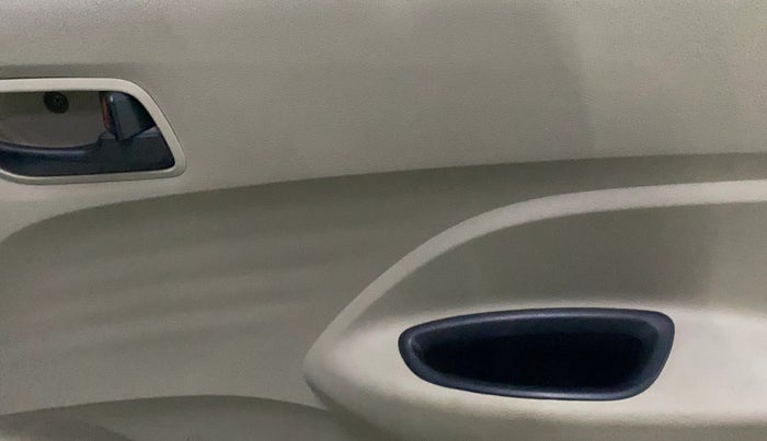 2019 Hyundai NEW SANTRO ERA, Petrol, Manual, 70,997 km, Driver Side Door Panels Control