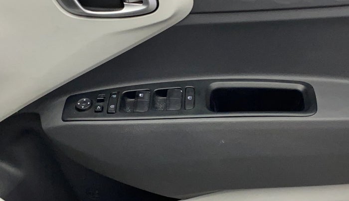 2020 Hyundai GRAND I10 NIOS SPORTZ 1.2 KAPPA VTVT, Petrol, Manual, 38,610 km, Driver Side Door Panels Control