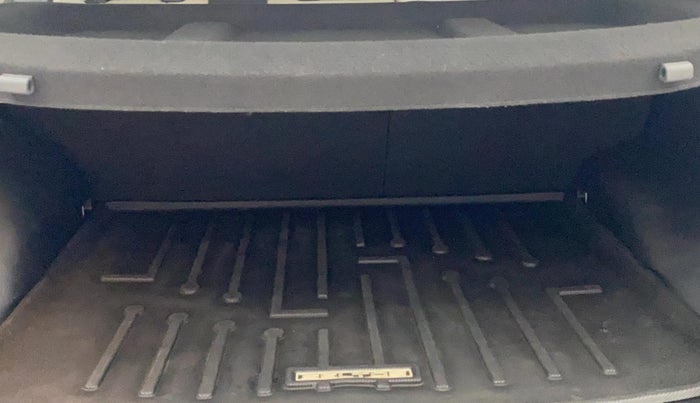 2023 KIA SELTOS HTX 1.5 DIESEL IMT, Diesel, Manual, 70,119 km, Boot Inside