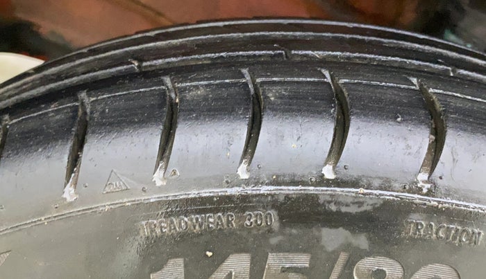 2014 Maruti Wagon R 1.0 LXI CNG, CNG, Manual, 40,097 km, Left Front Tyre Tread