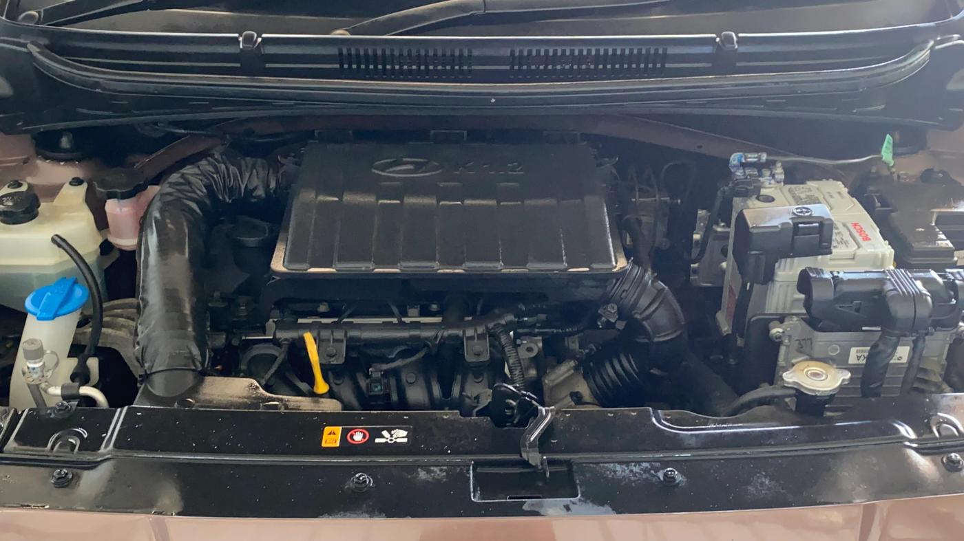 2020 Hyundai AURA SX PLUS 1.2 AMT, Petrol, Automatic, 19,219 km, Engine View