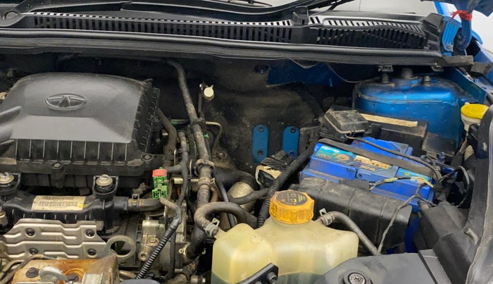 2018 Tata NEXON XM PETROL, Petrol, Manual, 38,913 km, Engine View - Left