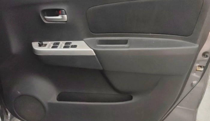 2012 Maruti Wagon R 1.0 VXI, Petrol, Manual, 97,754 km, Driver Side Door Panels Control