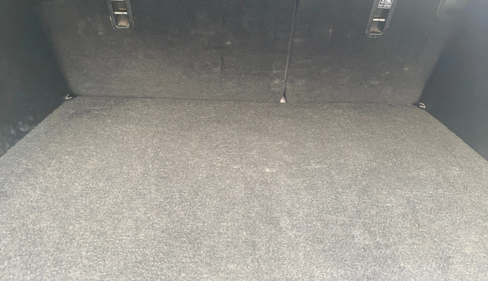 2022 Maruti S Cross ALPHA 1.5, Petrol, Manual, 47,877 km, Boot Inside