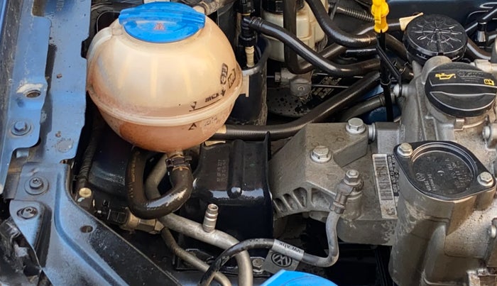 2016 Volkswagen Ameo HIGHLINE1.2L, Petrol, Manual, 81,347 km, Engine View - Right