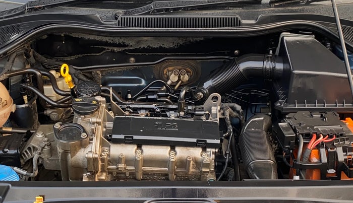 2016 Volkswagen Ameo HIGHLINE1.2L, Petrol, Manual, 81,347 km, Engine View