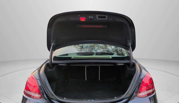 2017 Mercedes Benz C Class C 200 AVANTGARDE, Petrol, Automatic, 53,704 km, Boot Door Open