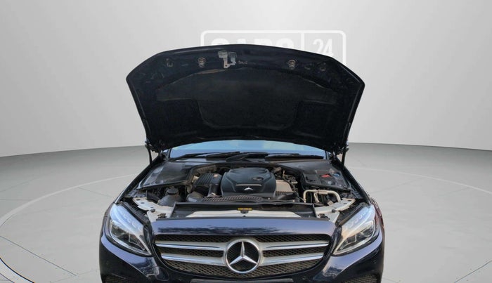 2017 Mercedes Benz C Class C 200 AVANTGARDE, Petrol, Automatic, 53,704 km, Open Bonet
