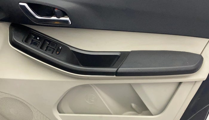 2023 Tata Tiago XZ PLUS PETROL, Petrol, Manual, 29,883 km, Driver Side Door Panels Control