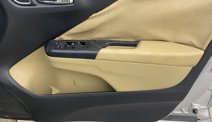 2017 Honda City 1.5L I-VTEC V MT, Petrol, Manual, 36,457 km, Driver Side Door Panels Control