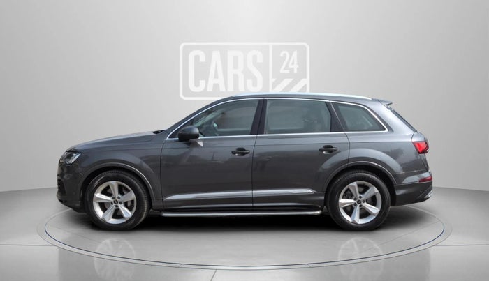 2022 Audi Q7 55 TFSI QUATTRO TECHNOLOGY, Petrol, Automatic, 32,425 km, Left Side