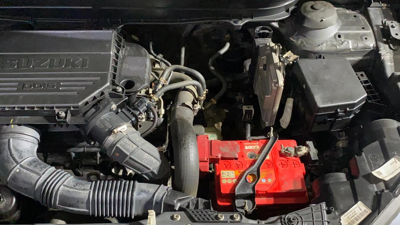 2019 Maruti Vitara Brezza ZDI AMT, Diesel, Automatic, 57,090 km, Engine View - Left