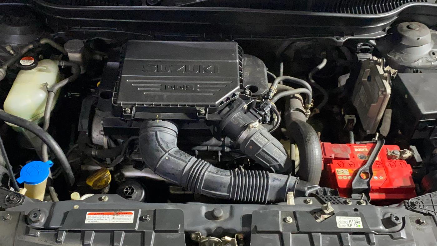 2019 Maruti Vitara Brezza ZDI AMT, Diesel, Automatic, 57,090 km, Engine View